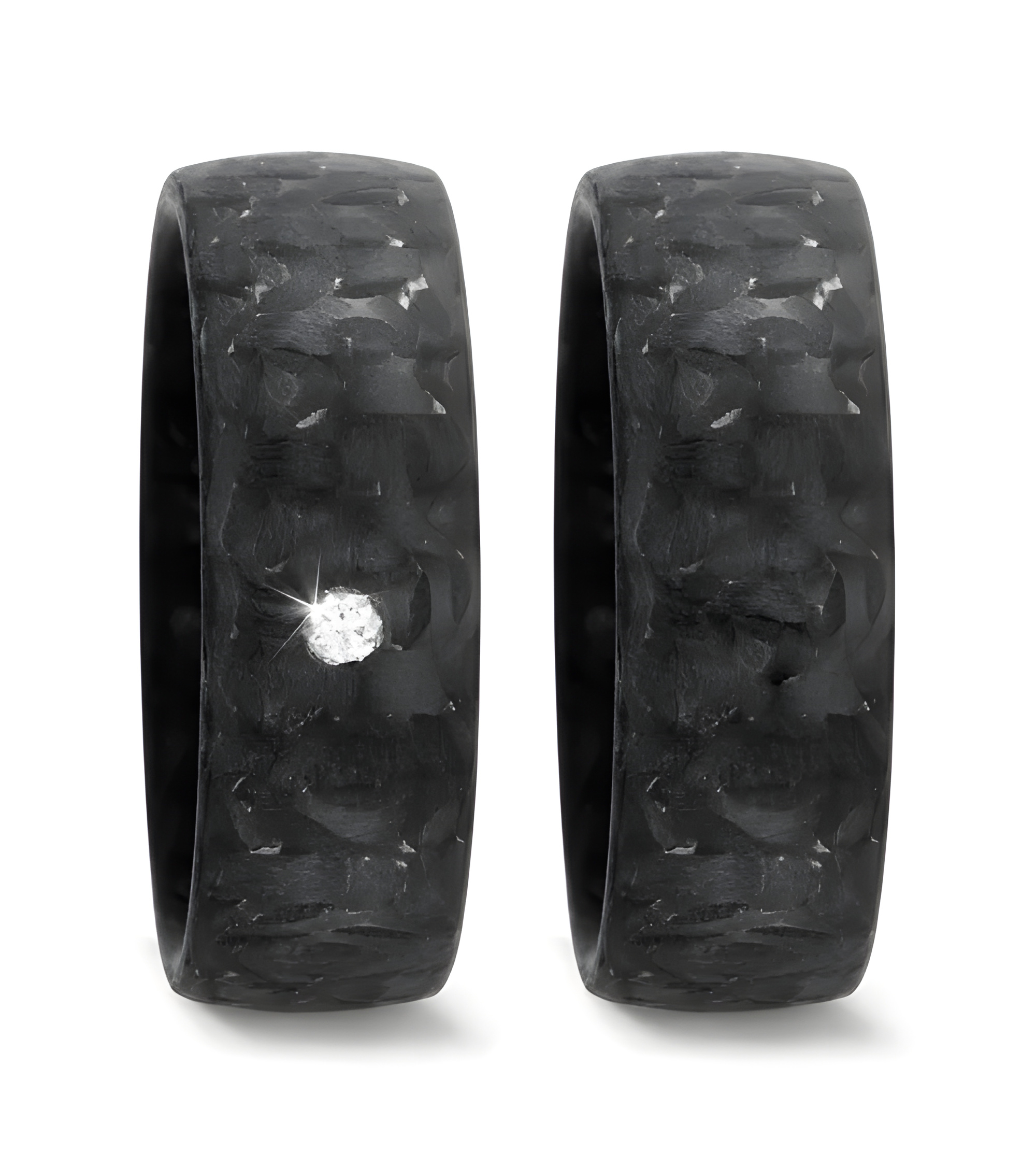 Alianzas de boda negras con acabado especial y un diamante para ella - Alianzas de boda - 

