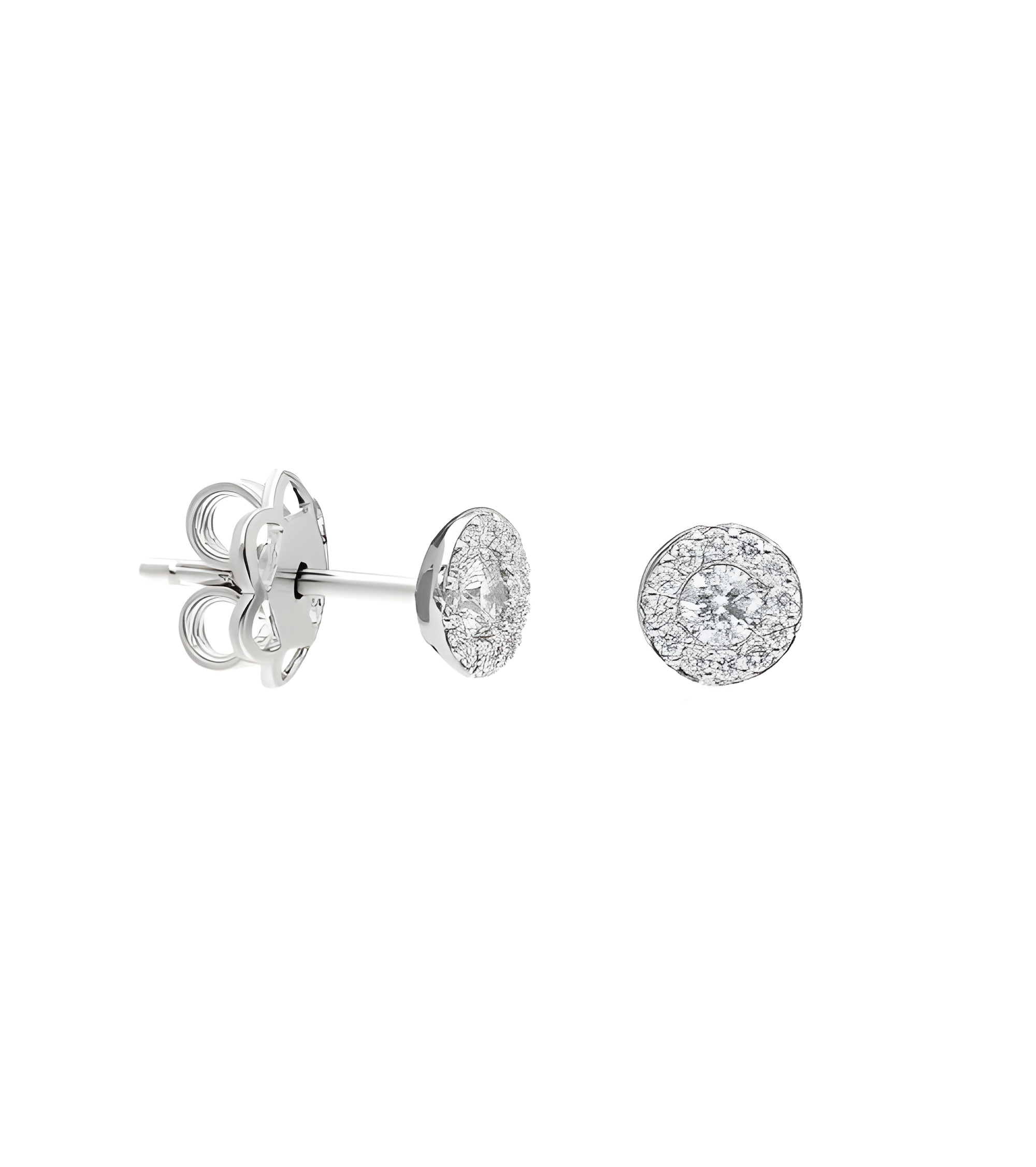 Clásicos pendientes de oro blanco con diamantes en Barcelona | Staring