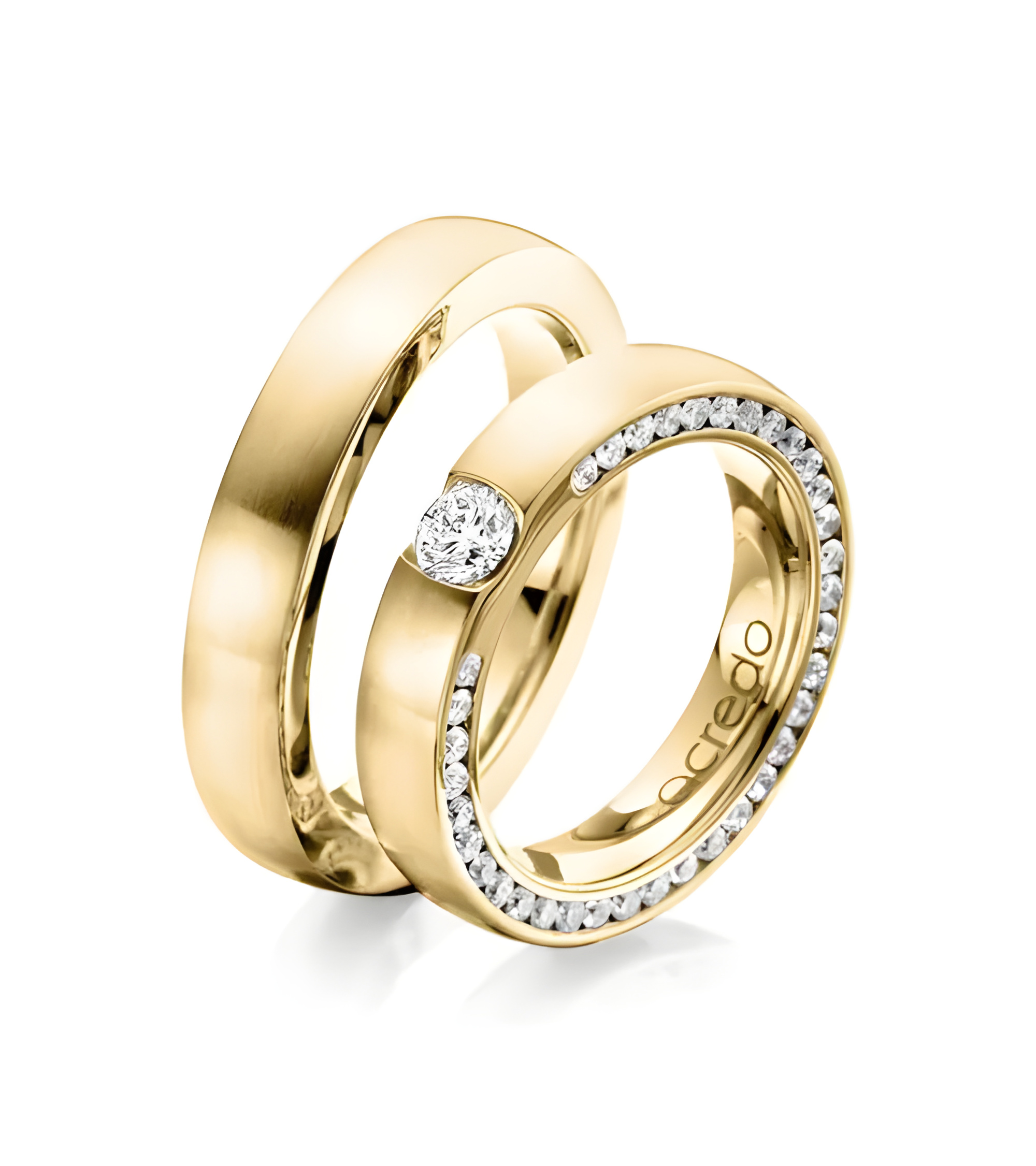 Exclusivas alianzas de boda en oro amarillo con diamantes