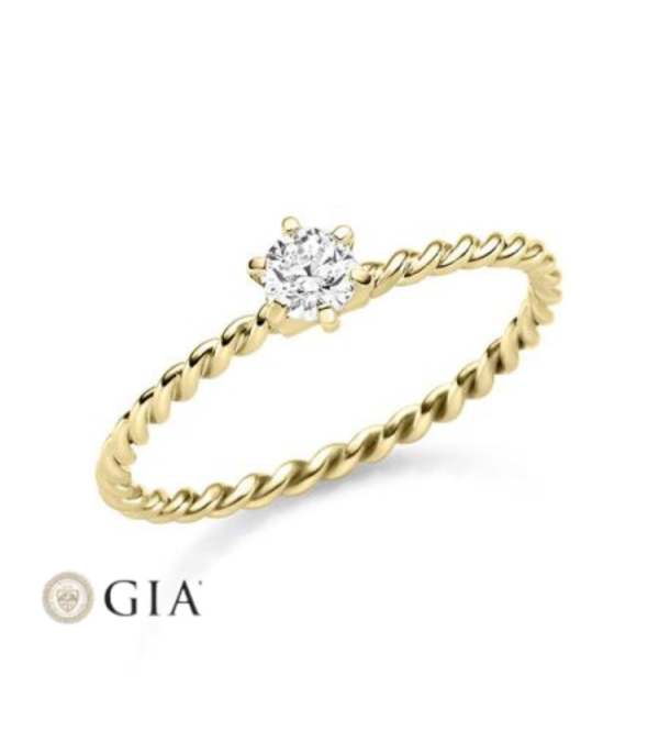 New exclusive collection of yellow gold engagement rings  | Staring
