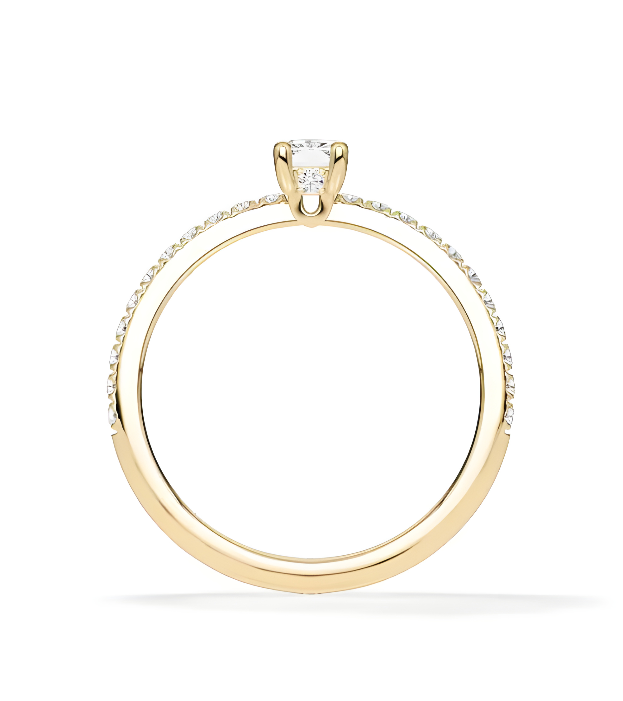 Combined Pavé  engagement rings with lab-grown diamonds | Staring
